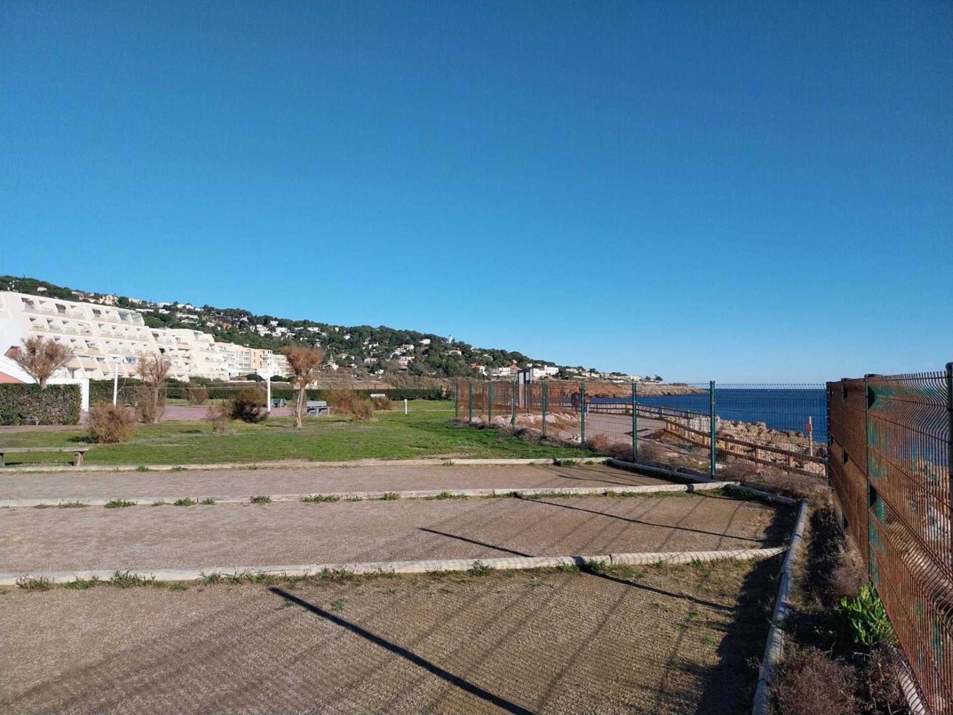Studio Vue Mer Avec Pkg, Piscine, Tennis, Plage Direct Sète Buitenkant foto